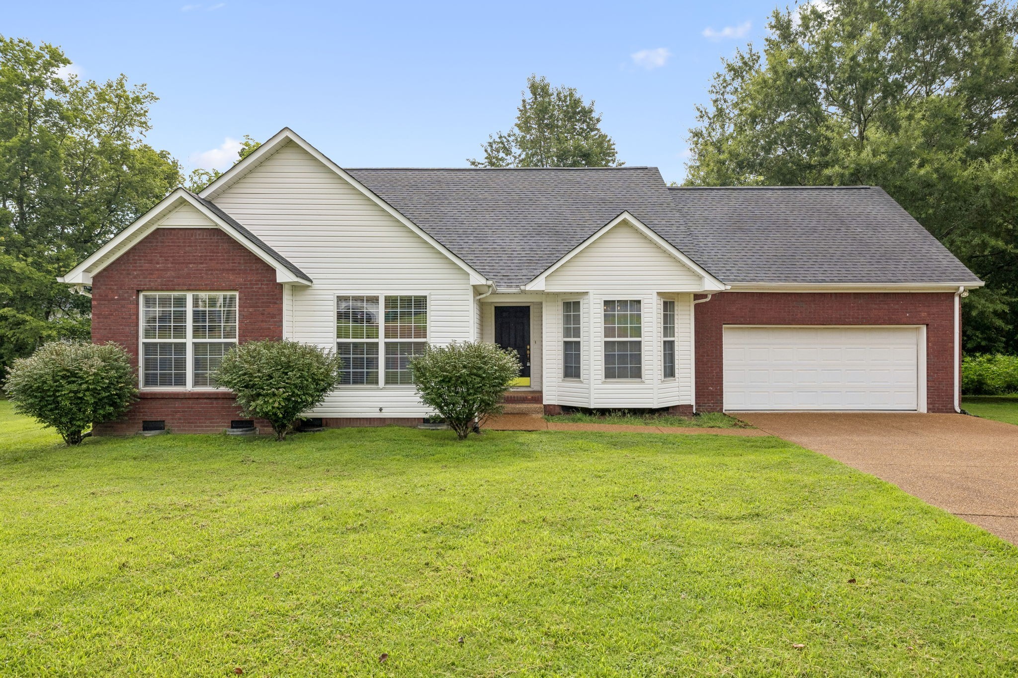 Photo of Listing #3311701