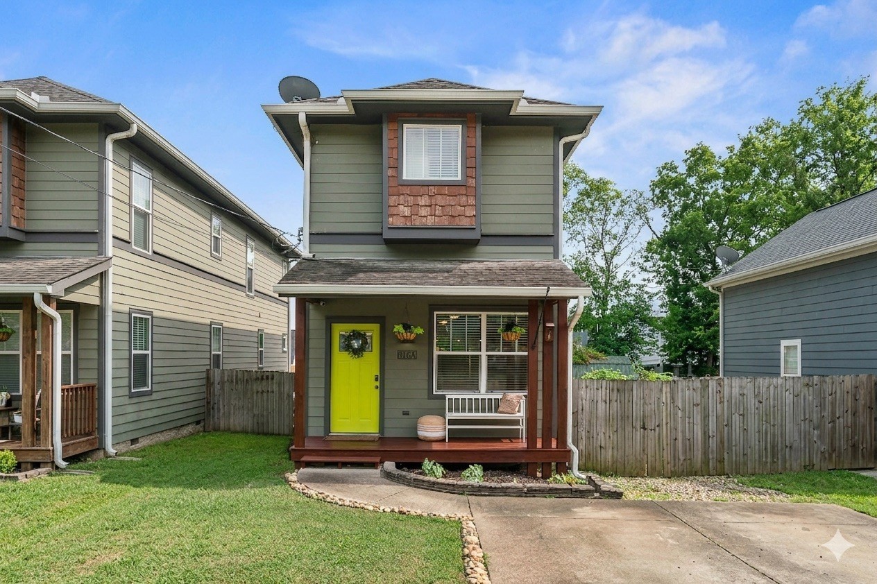 Photo of Listing #3312101