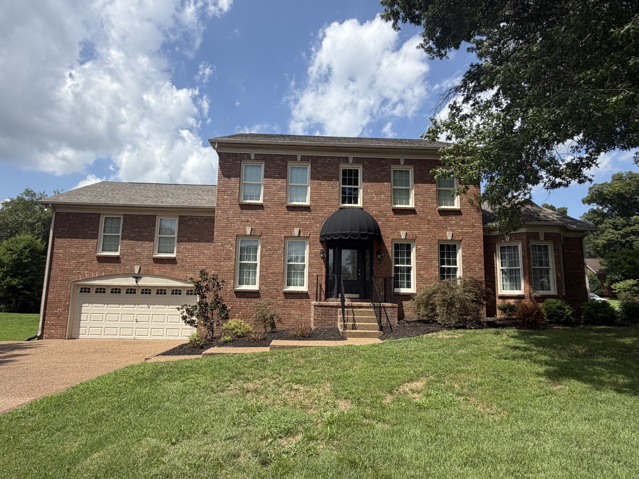 Photo of Listing #3312380