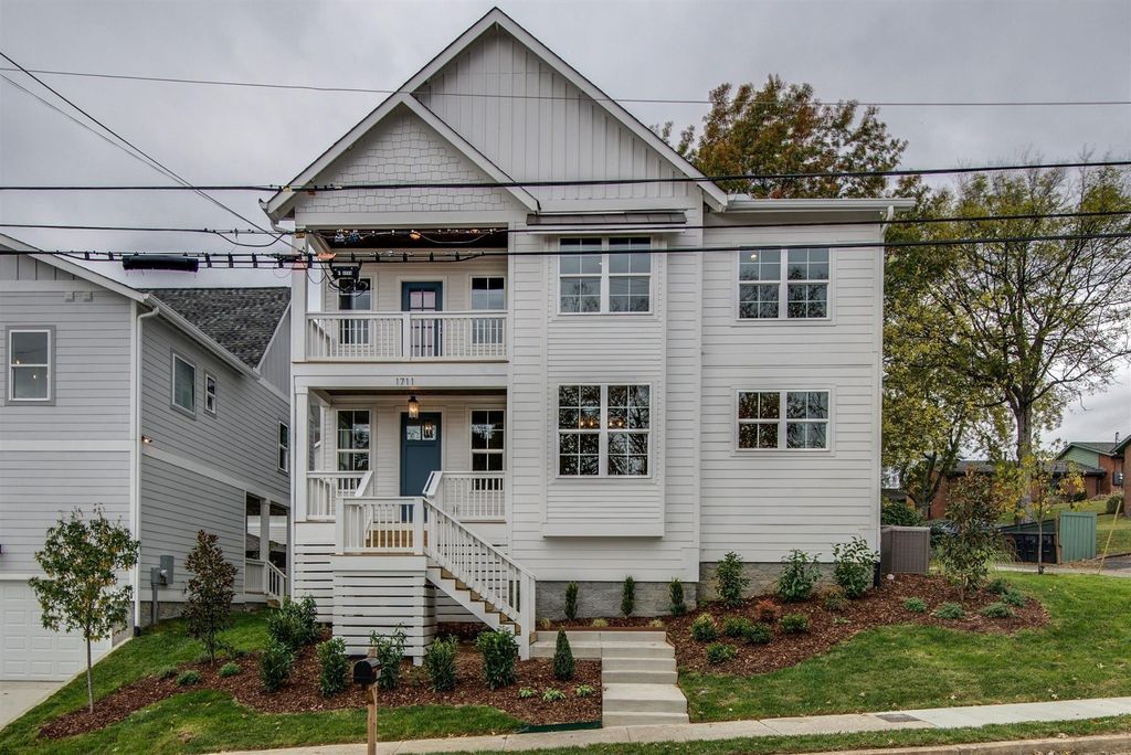 1711 10th Avenue S, Nashville