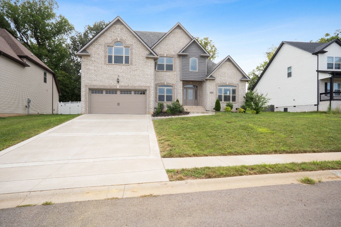 Photo of Listing #3319098