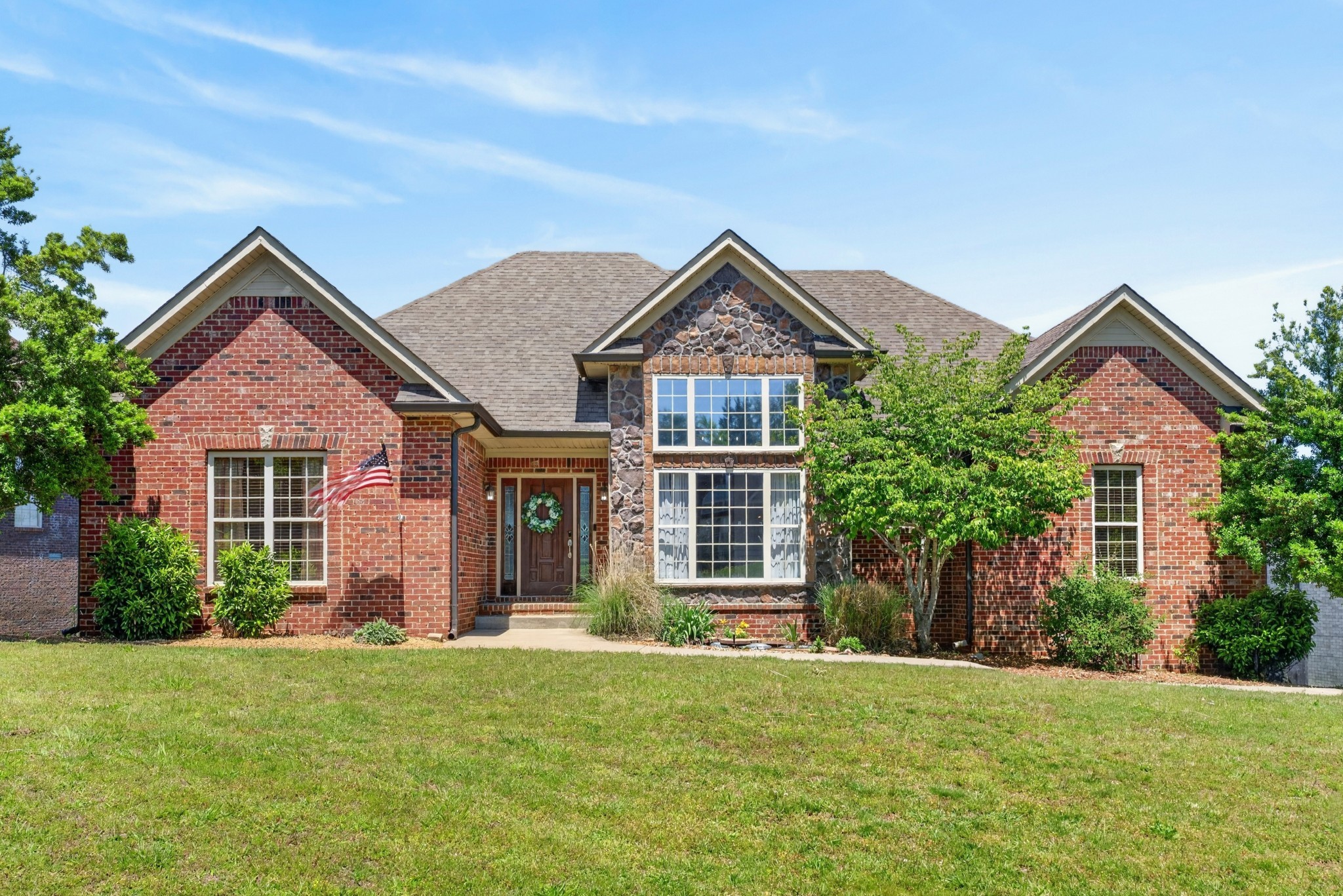 Photo of Listing #3319293