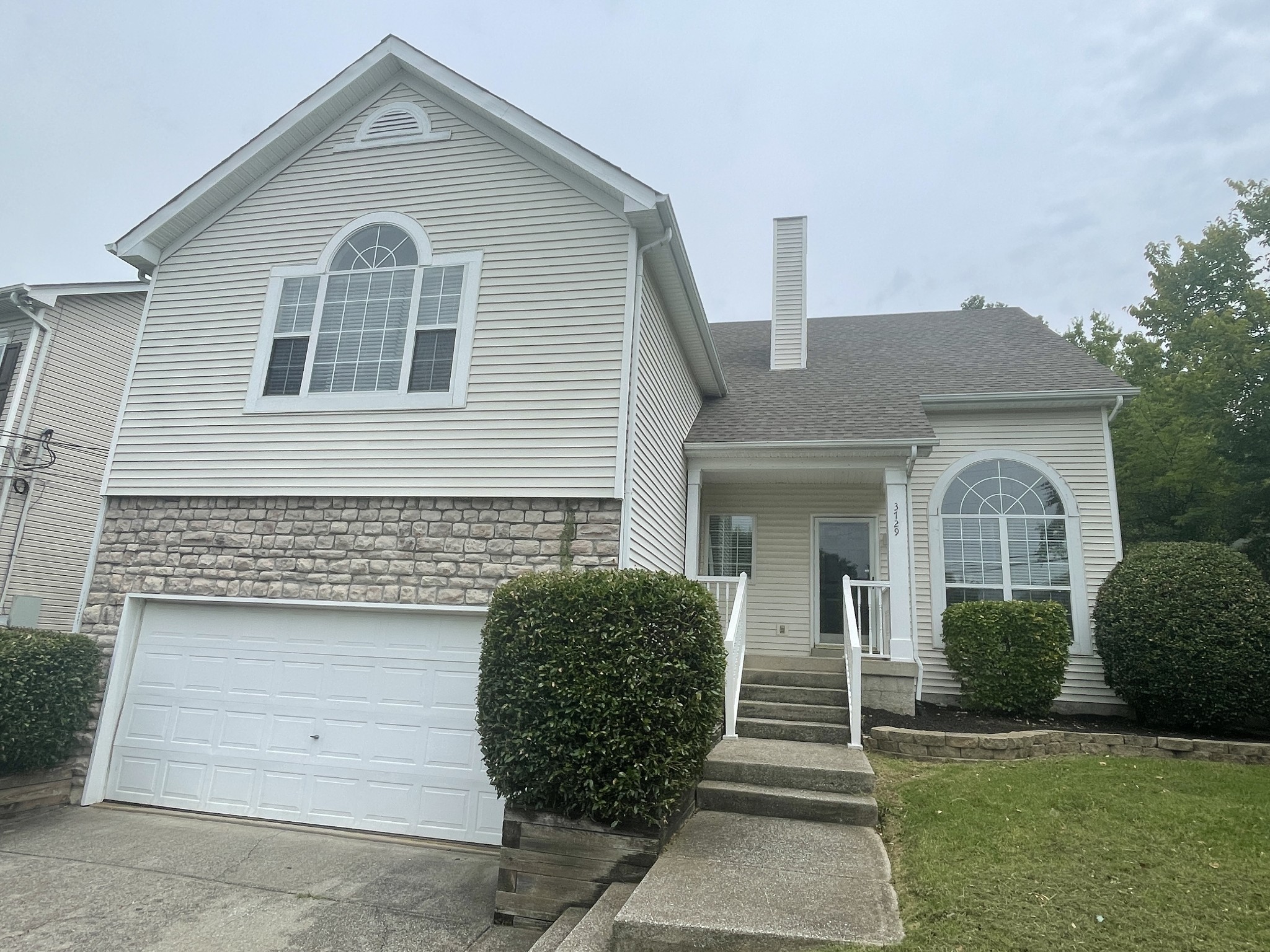 Photo of Listing #3319994