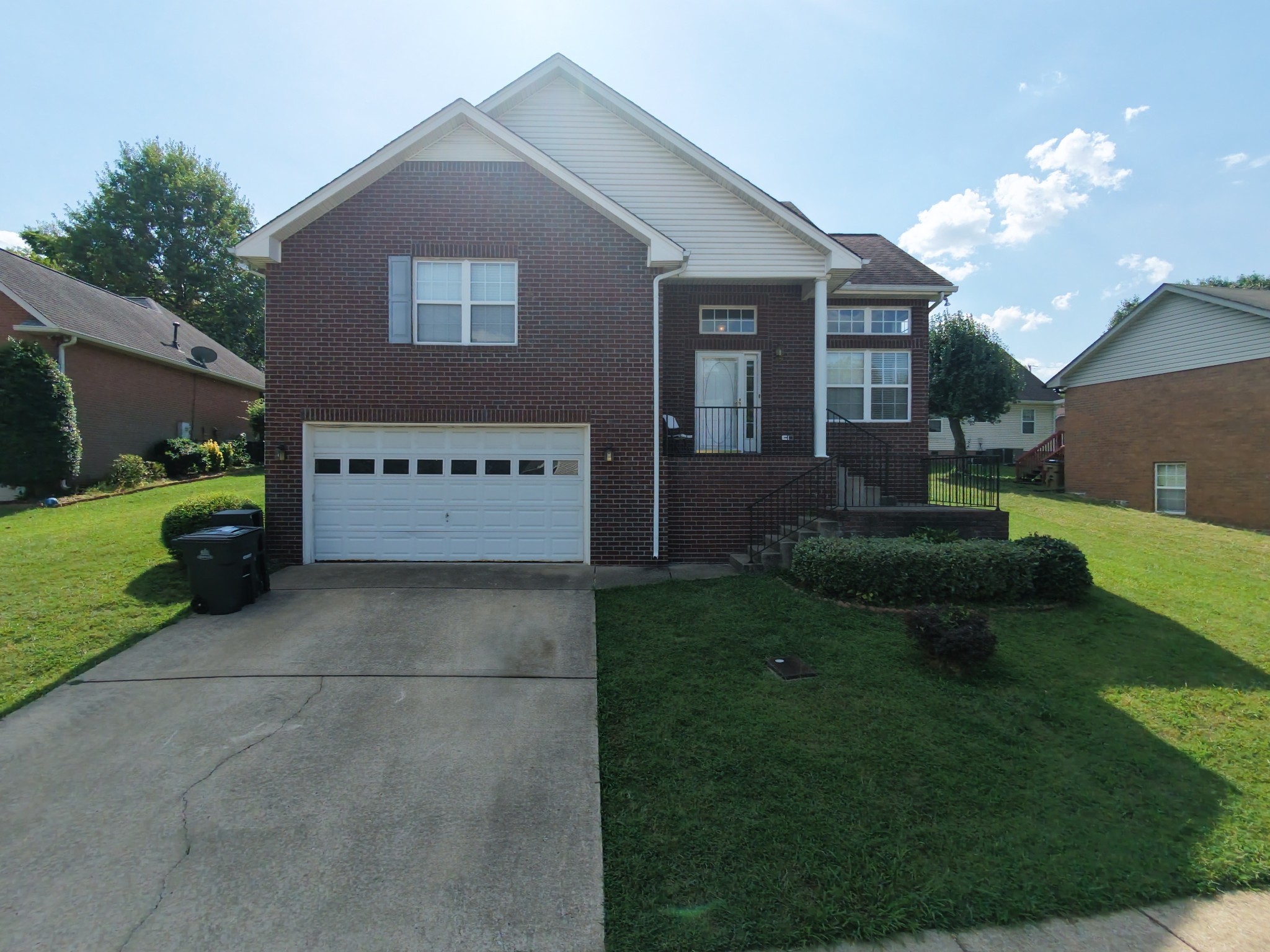 Photo of Listing #3333643