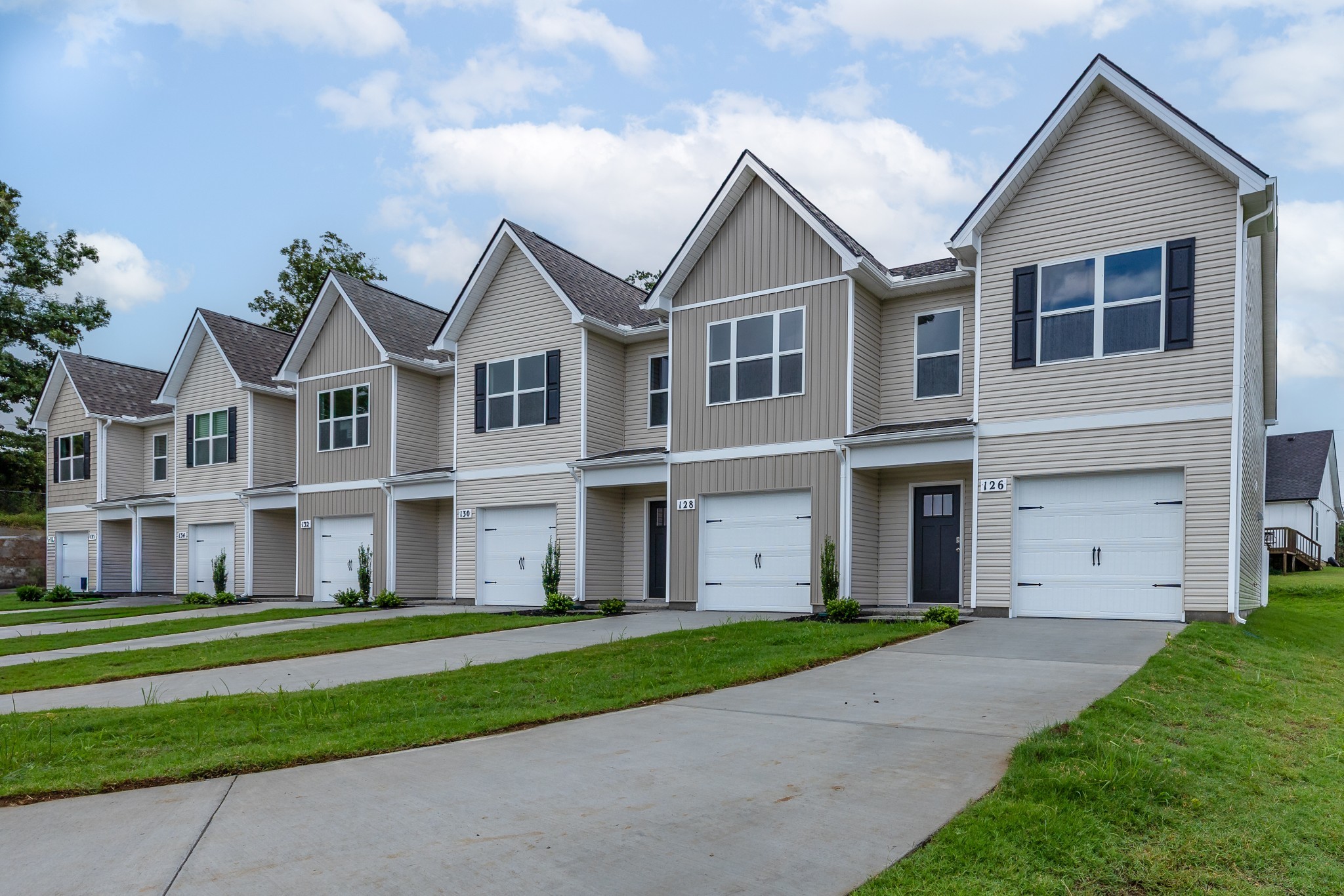 Photo of Listing #3499495