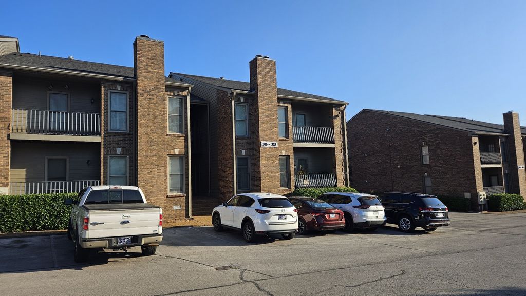 320 Sloan Rd, Nashville