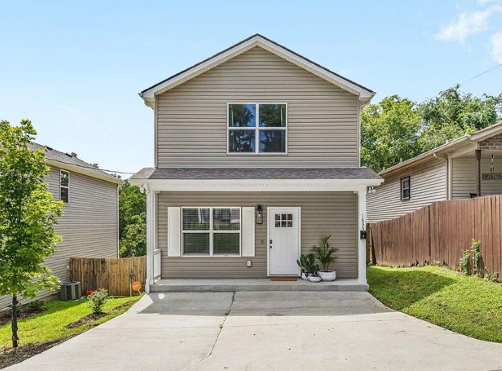1835 Glade St, Nashville