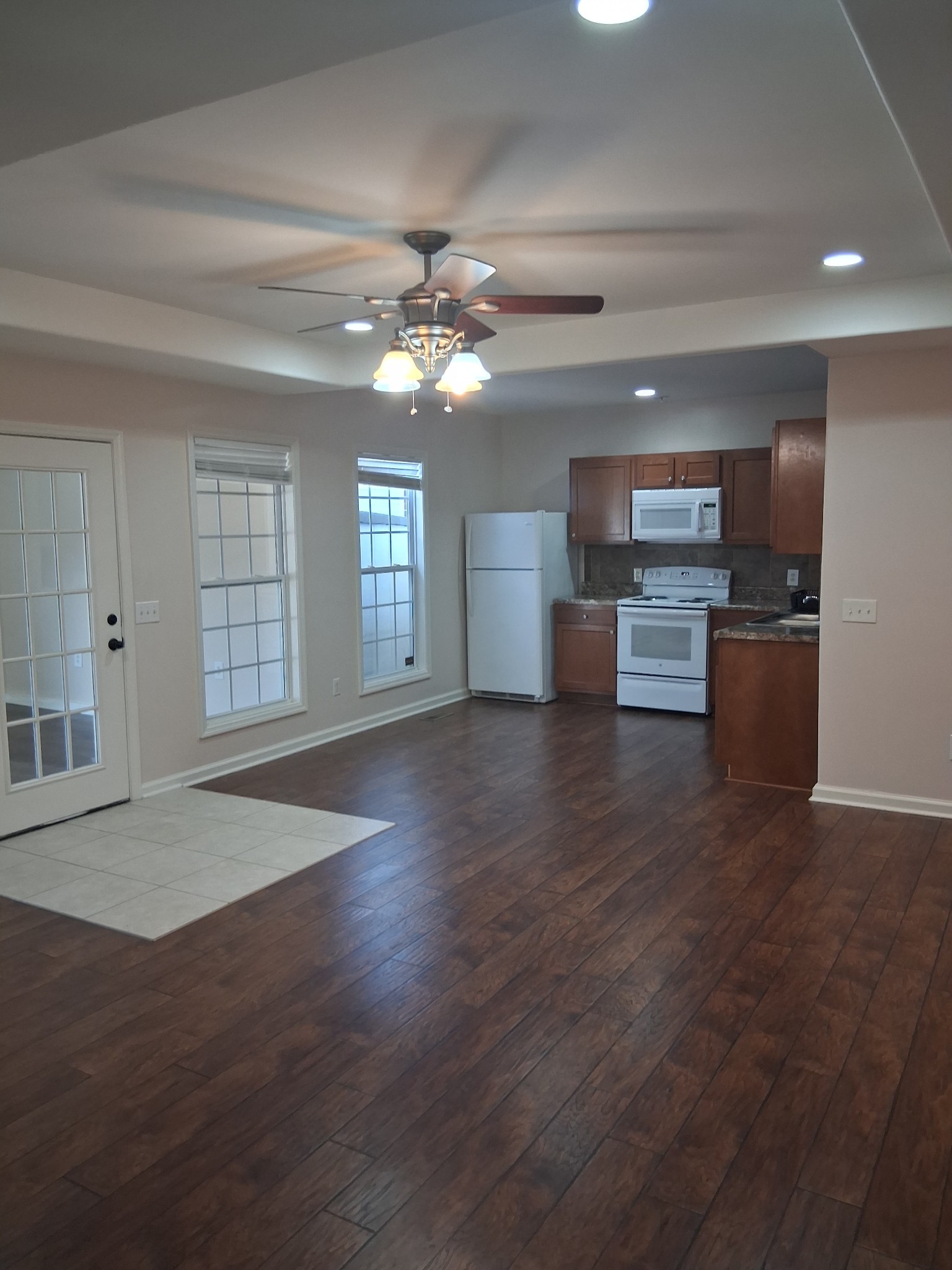 Photo of Listing #3506010