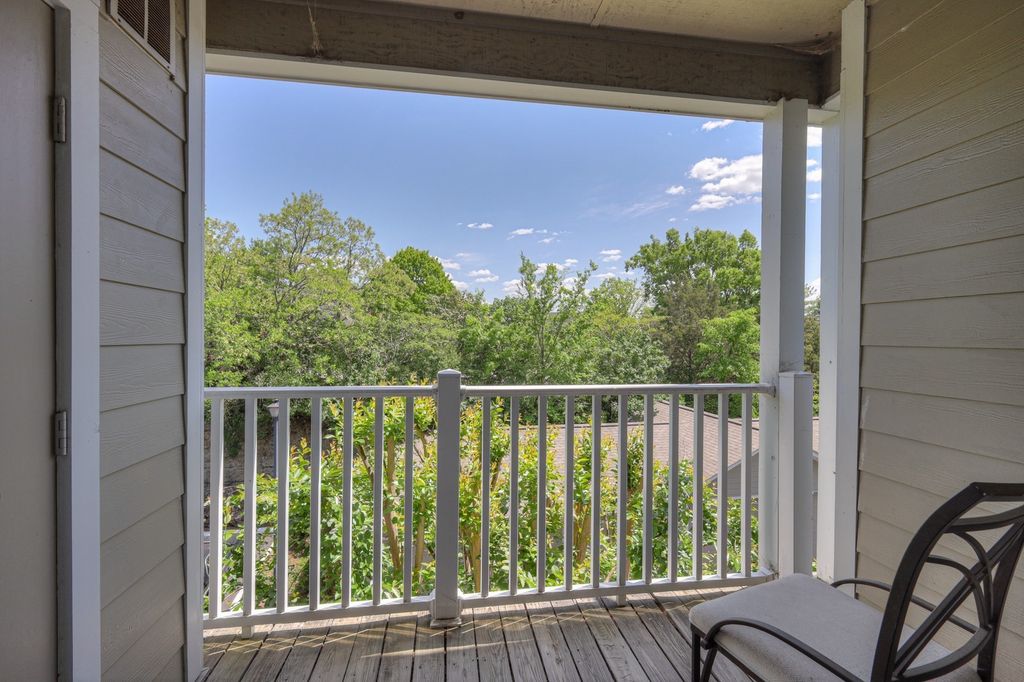2025 Woodmont Blvd 247, Nashville