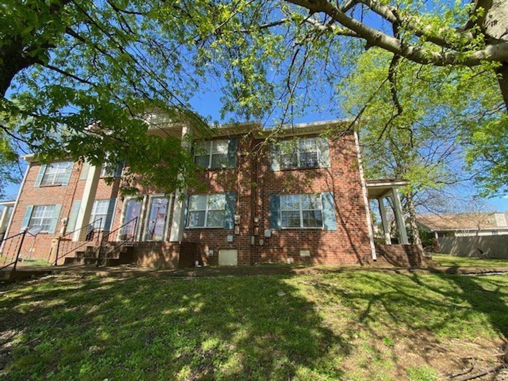 626 Castlegate Dr, Nashville