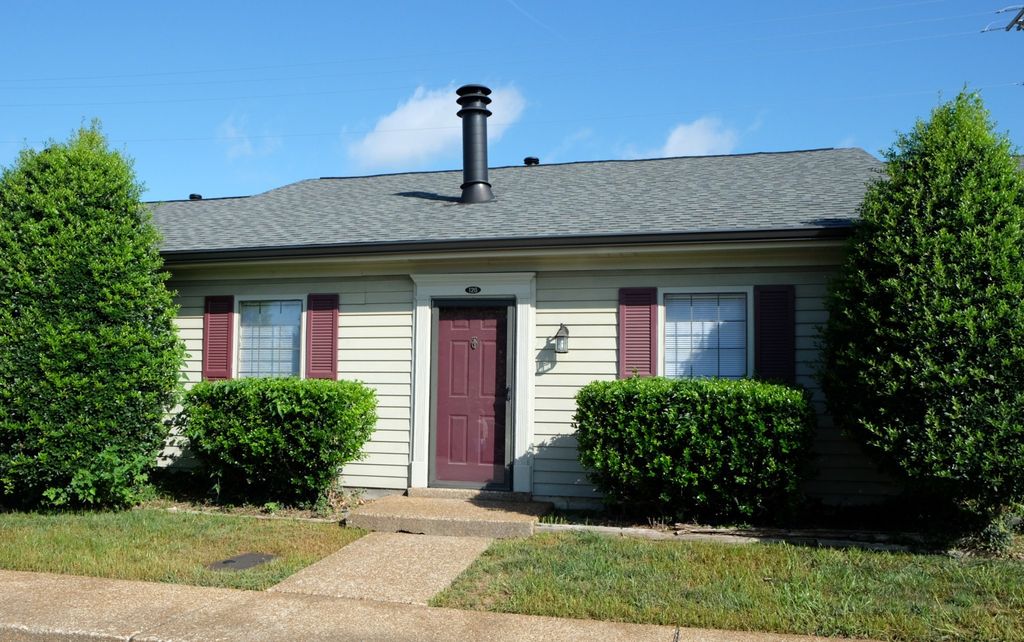 126 Academy Sq, Nashville
