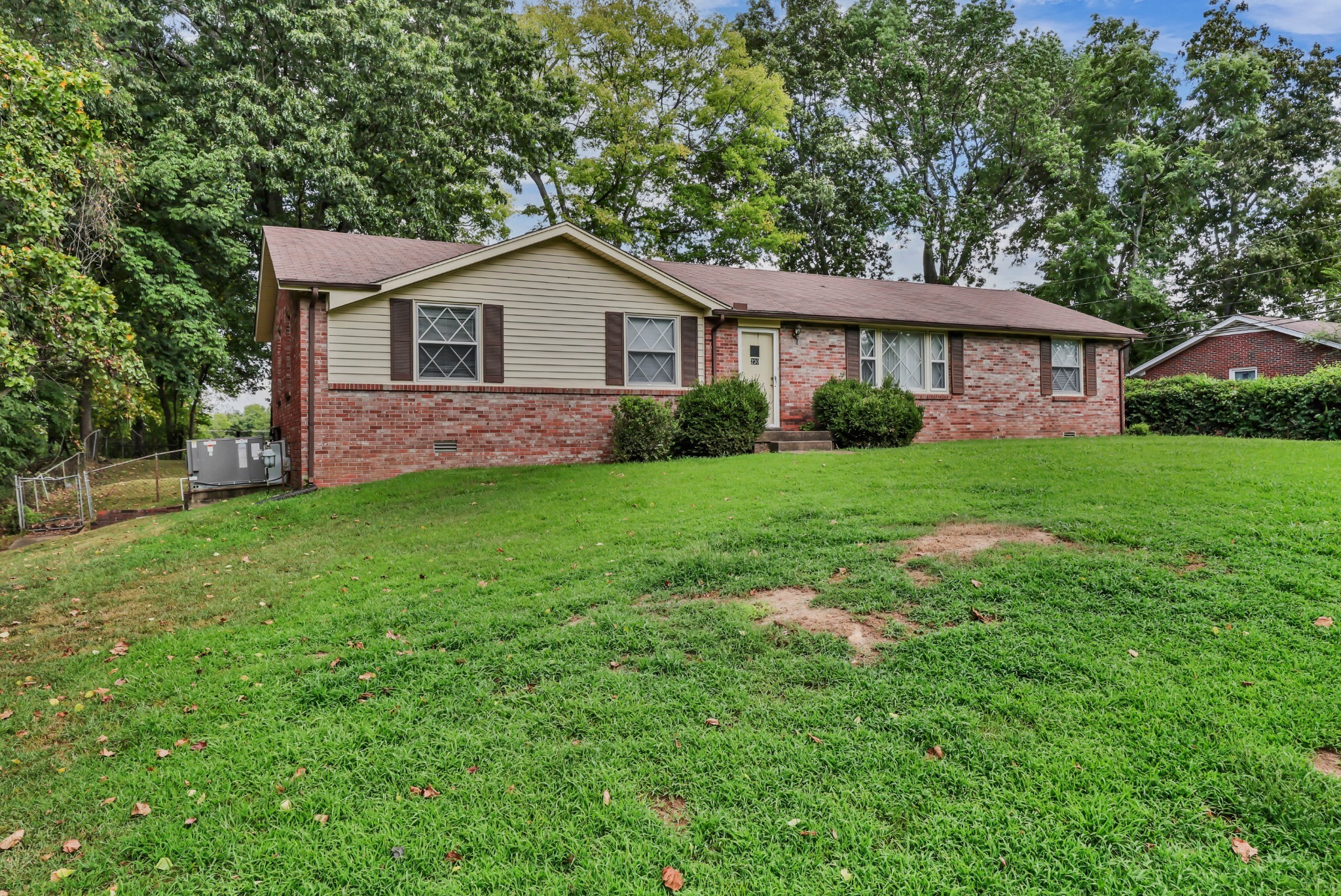 Photo of Listing #3514743