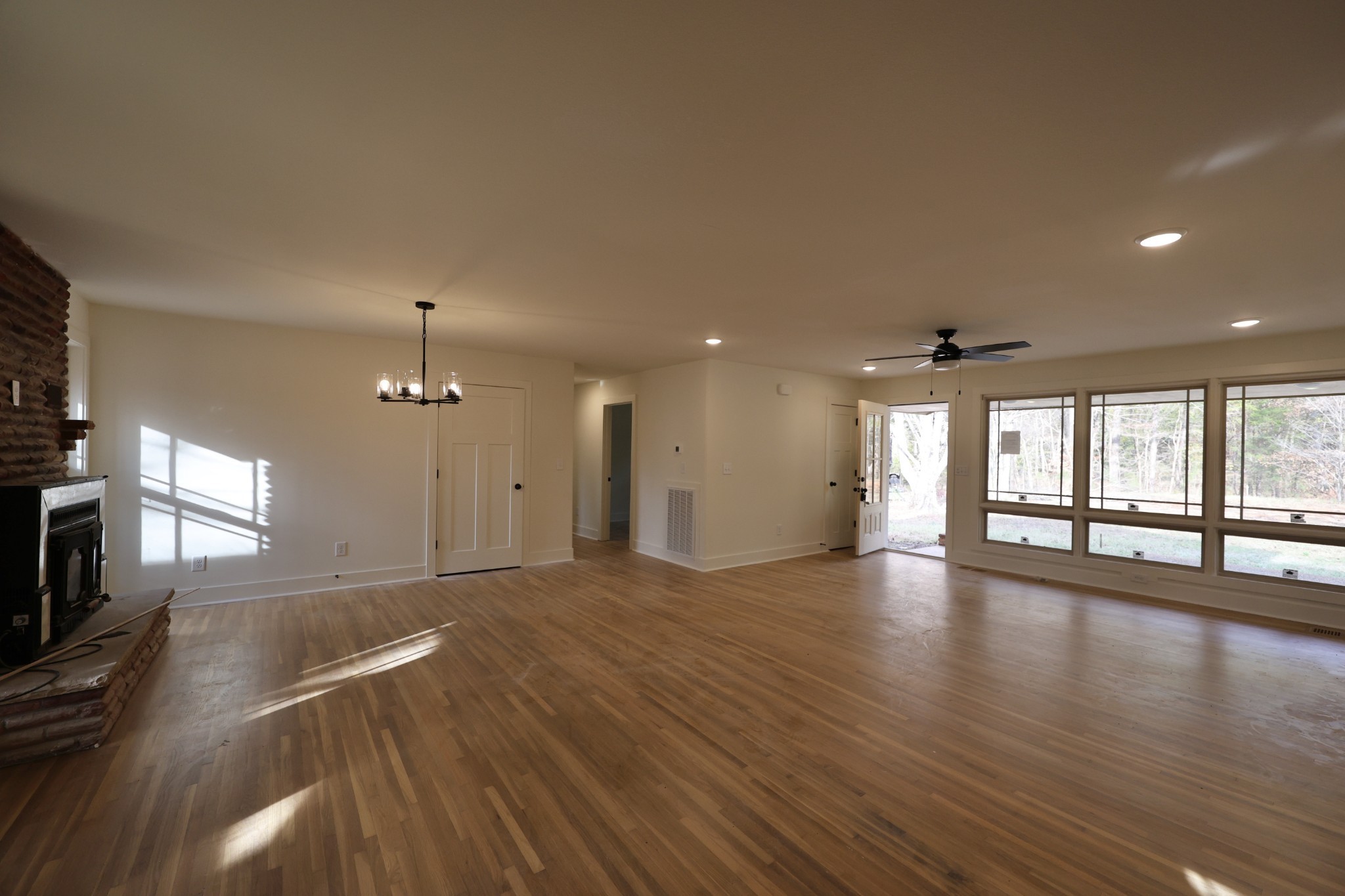 Photo of Listing #3515137