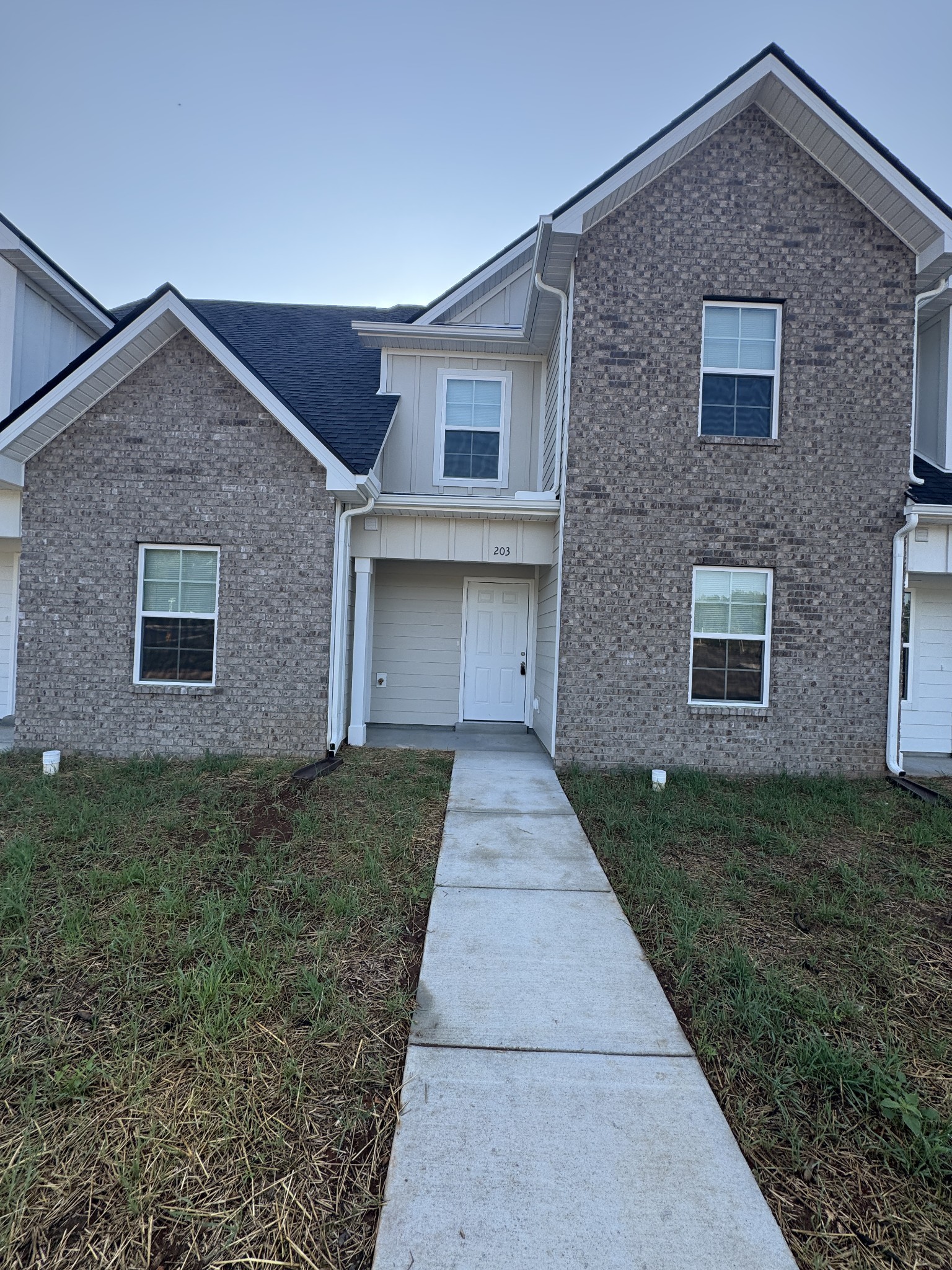 Photo of Listing #3515211