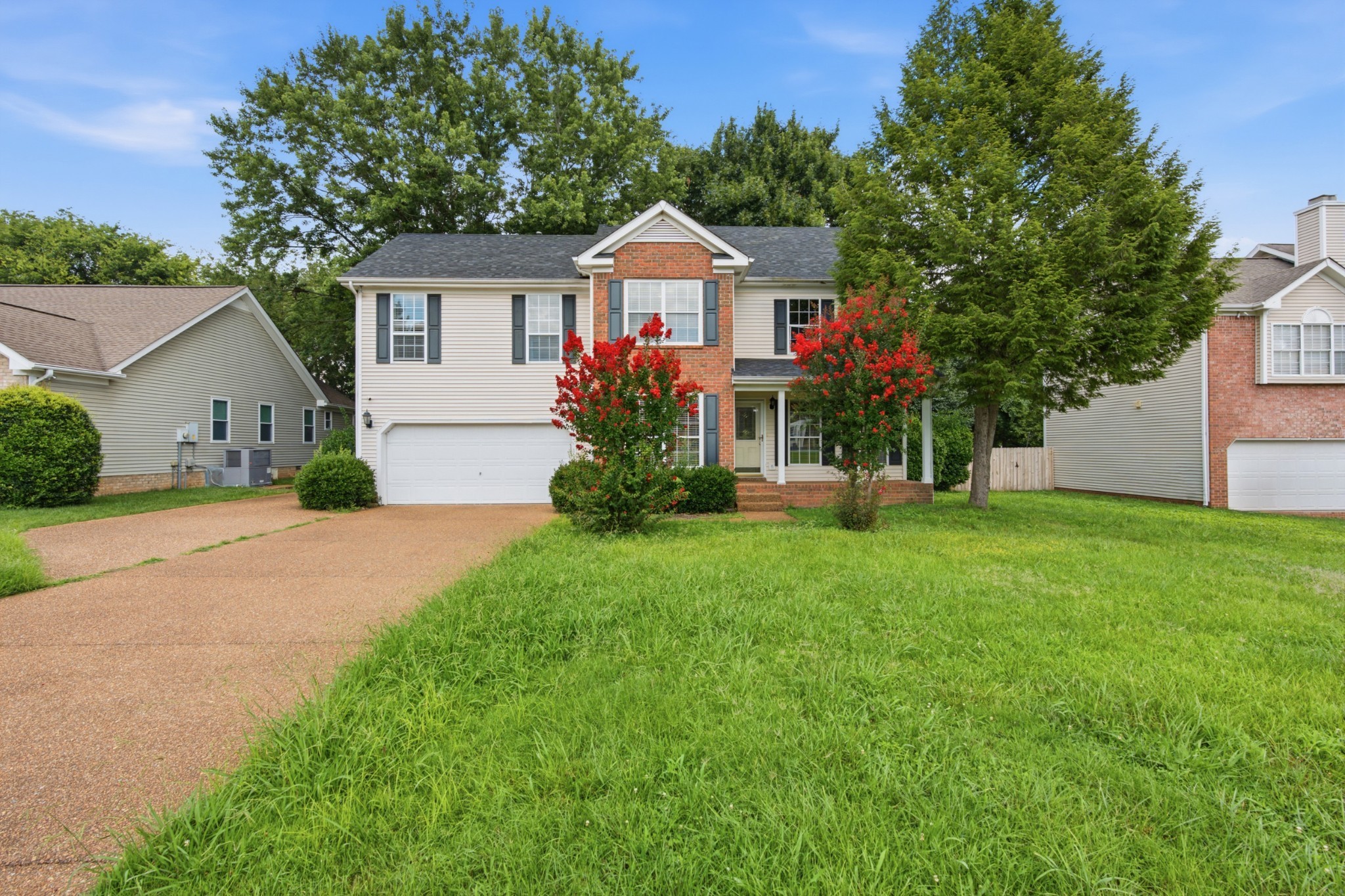 Photo of Listing #3516108