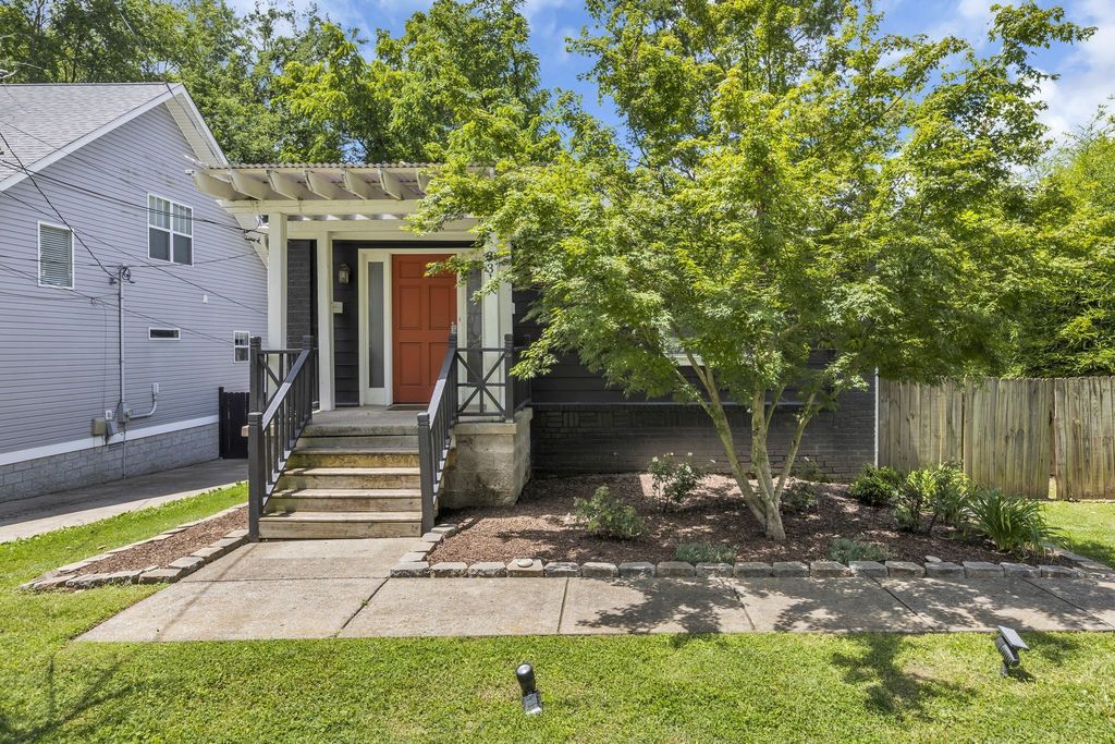 331 53rd Ave N, Nashville