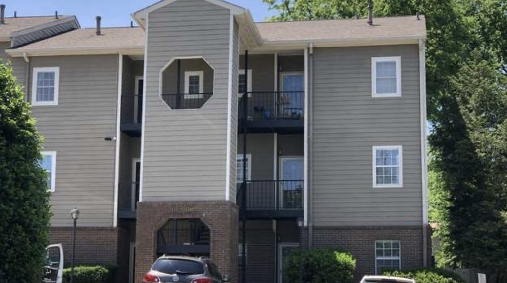 129 West End Place, Nashville