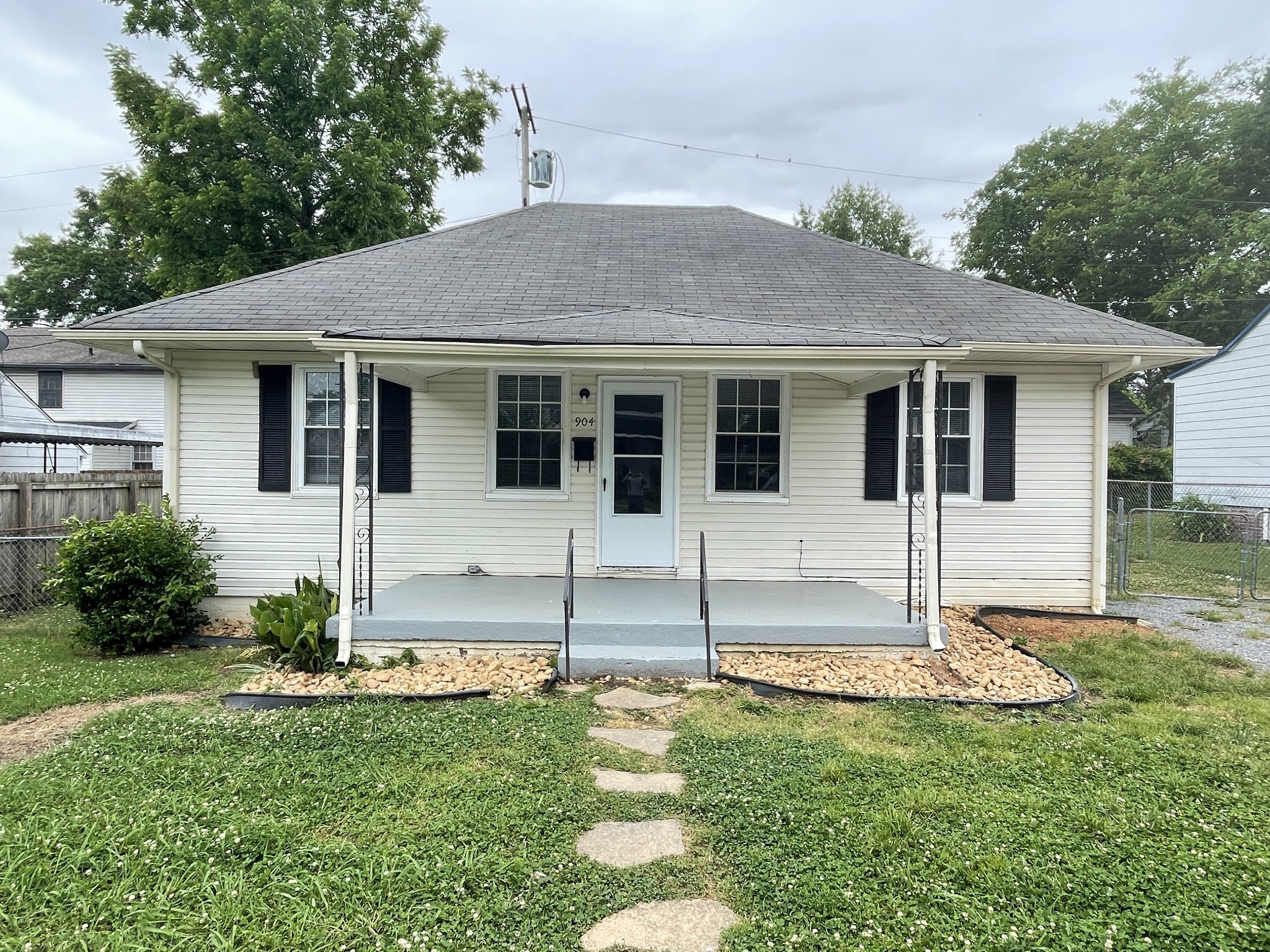 Photo for MLS 3526412 in 904 Berry St Old Hickory, TN - 37138