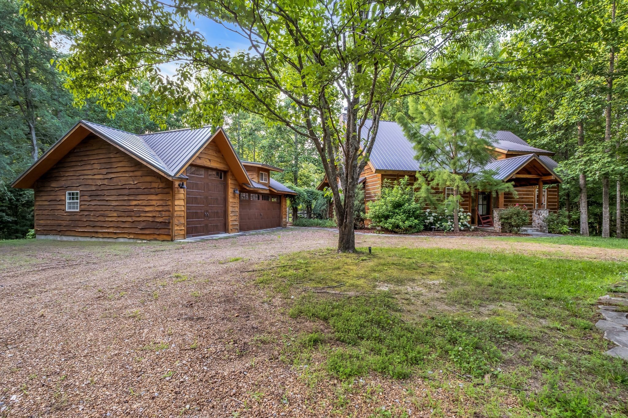 Photo of Listing #3526614