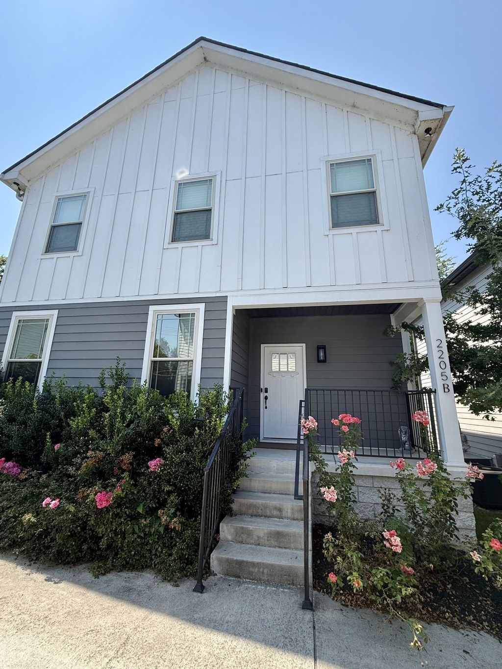 2205b 24th Ave N, Nashville