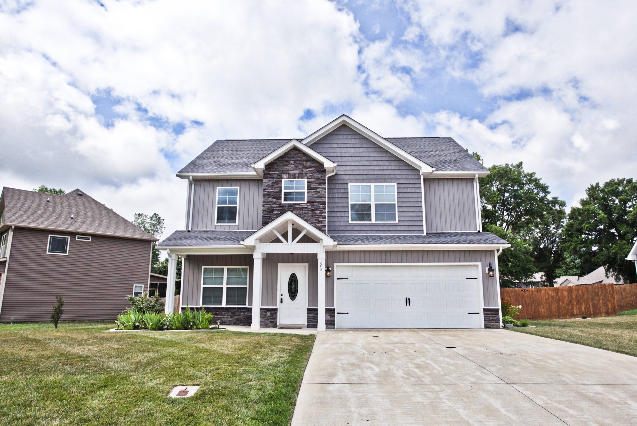 Photo of Listing #3527226