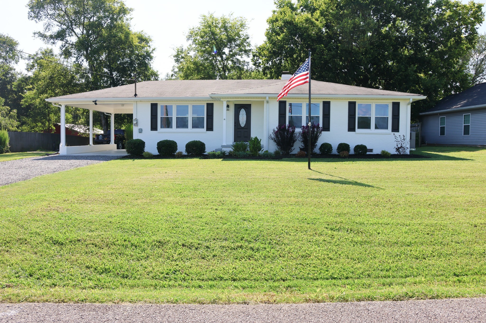 Photo of Listing #3527686