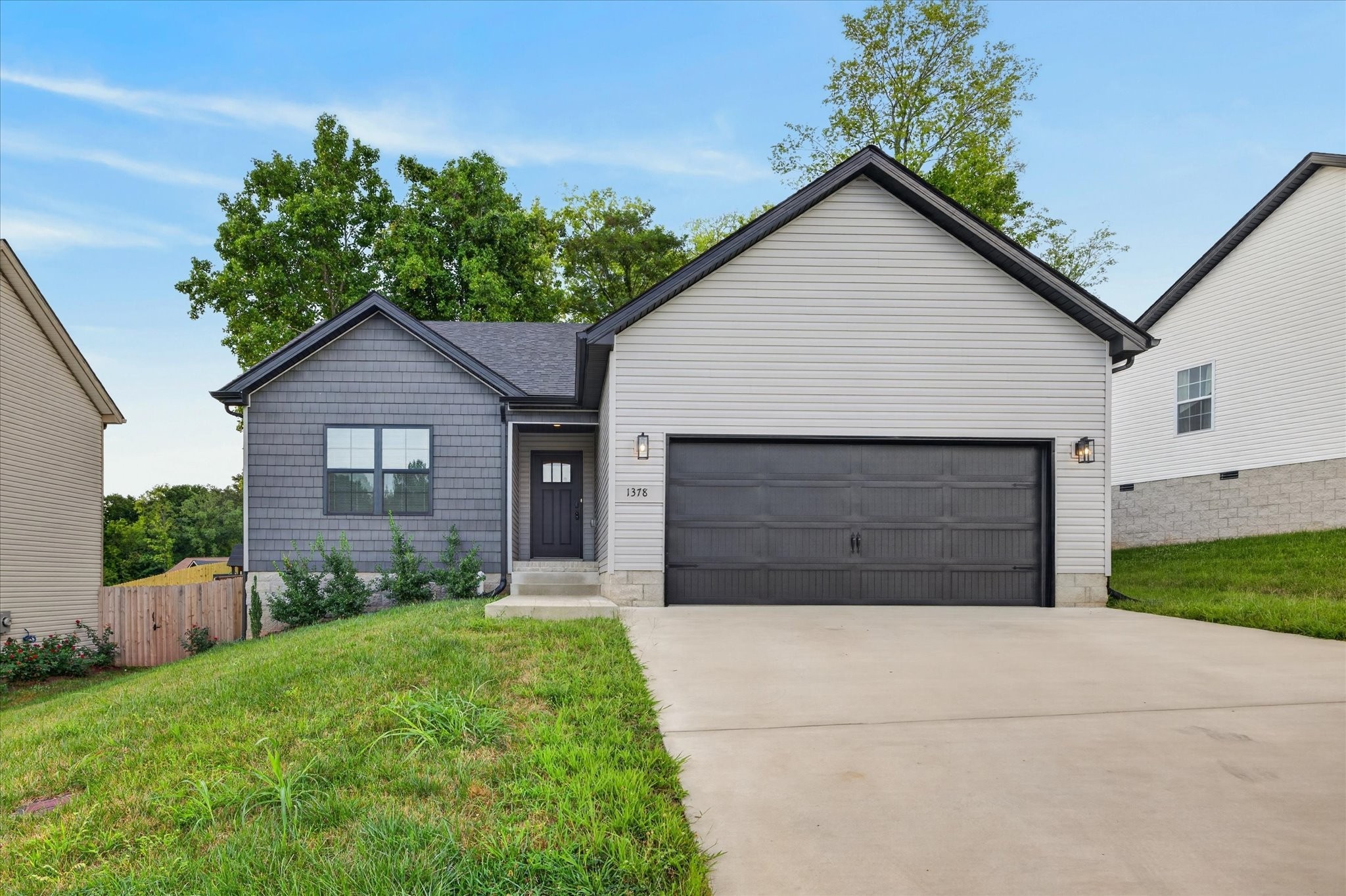 Photo of Listing #3528075