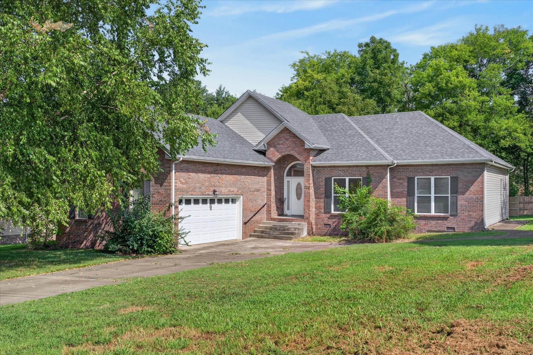 Photo of Listing #3528175