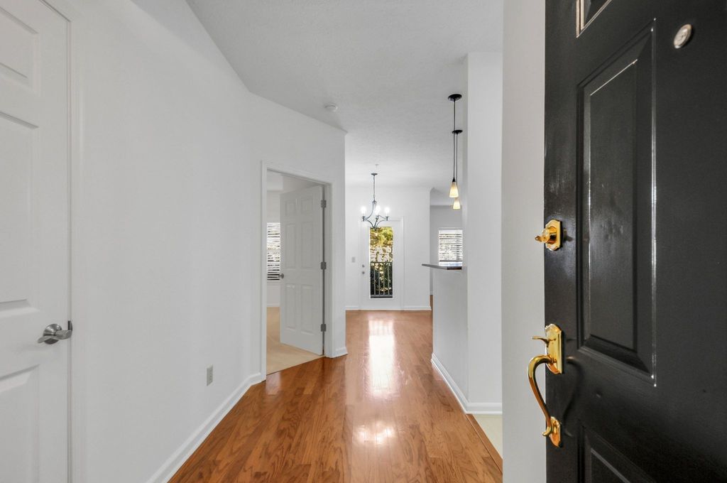 2025 Woodmont Blvd 106, Nashville