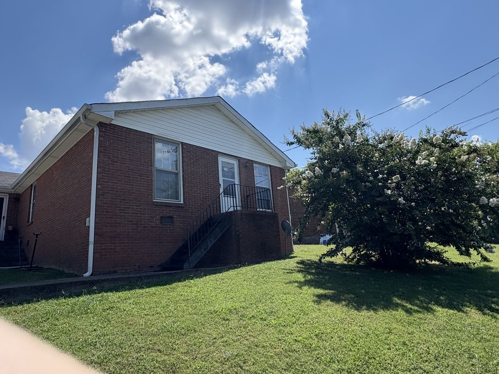 250 35th Ave N, Nashville