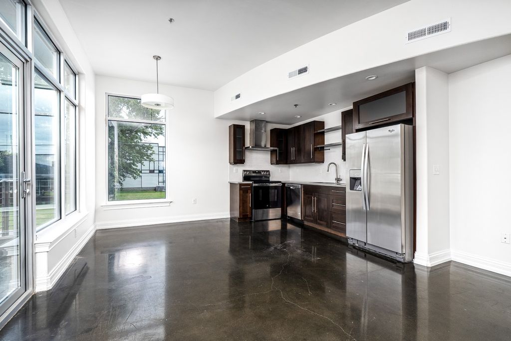 1900 Eastland Ave 209, Nashville
