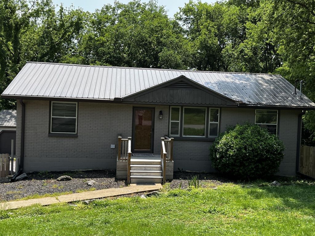4950 Packard Dr A, Nashville
