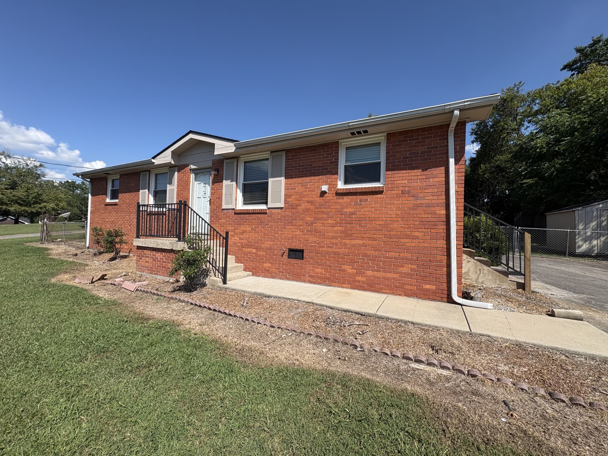 Photo of Listing #3544123