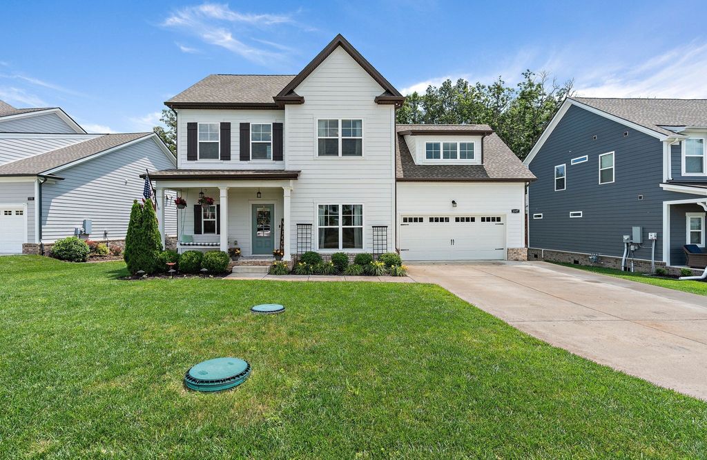 1327 Batbriar Rd, Murfreesboro
