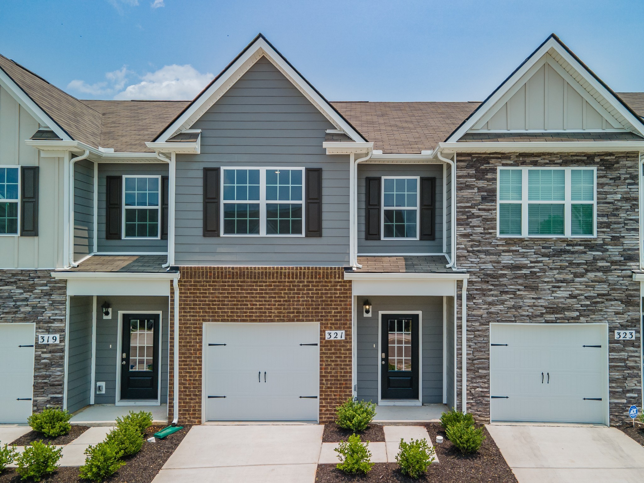 Photo of Listing #3544300