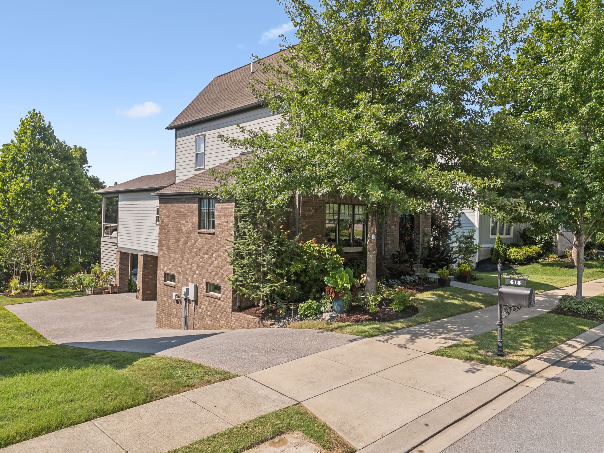 Photo of Listing #3544406