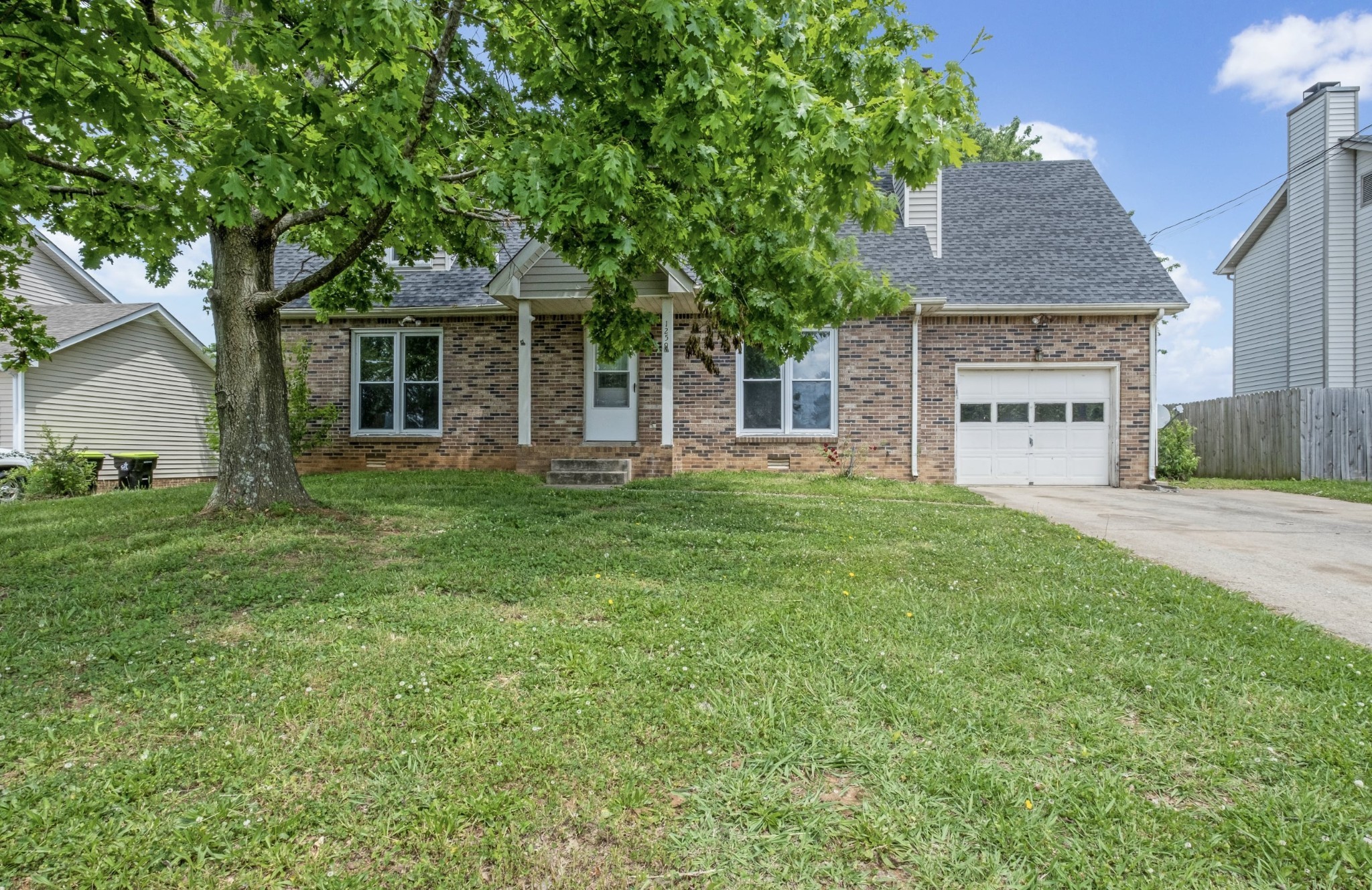 Photo of Listing #3545367