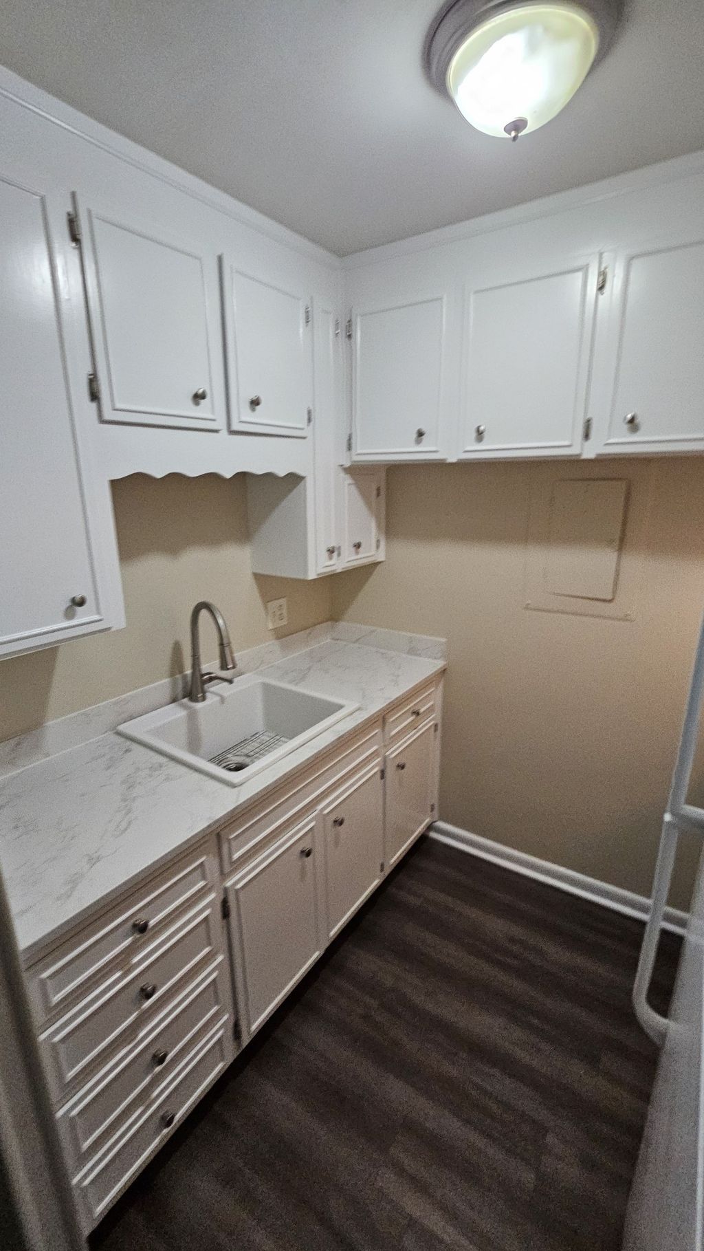 2601 Hillsboro Pike L-5, Nashville