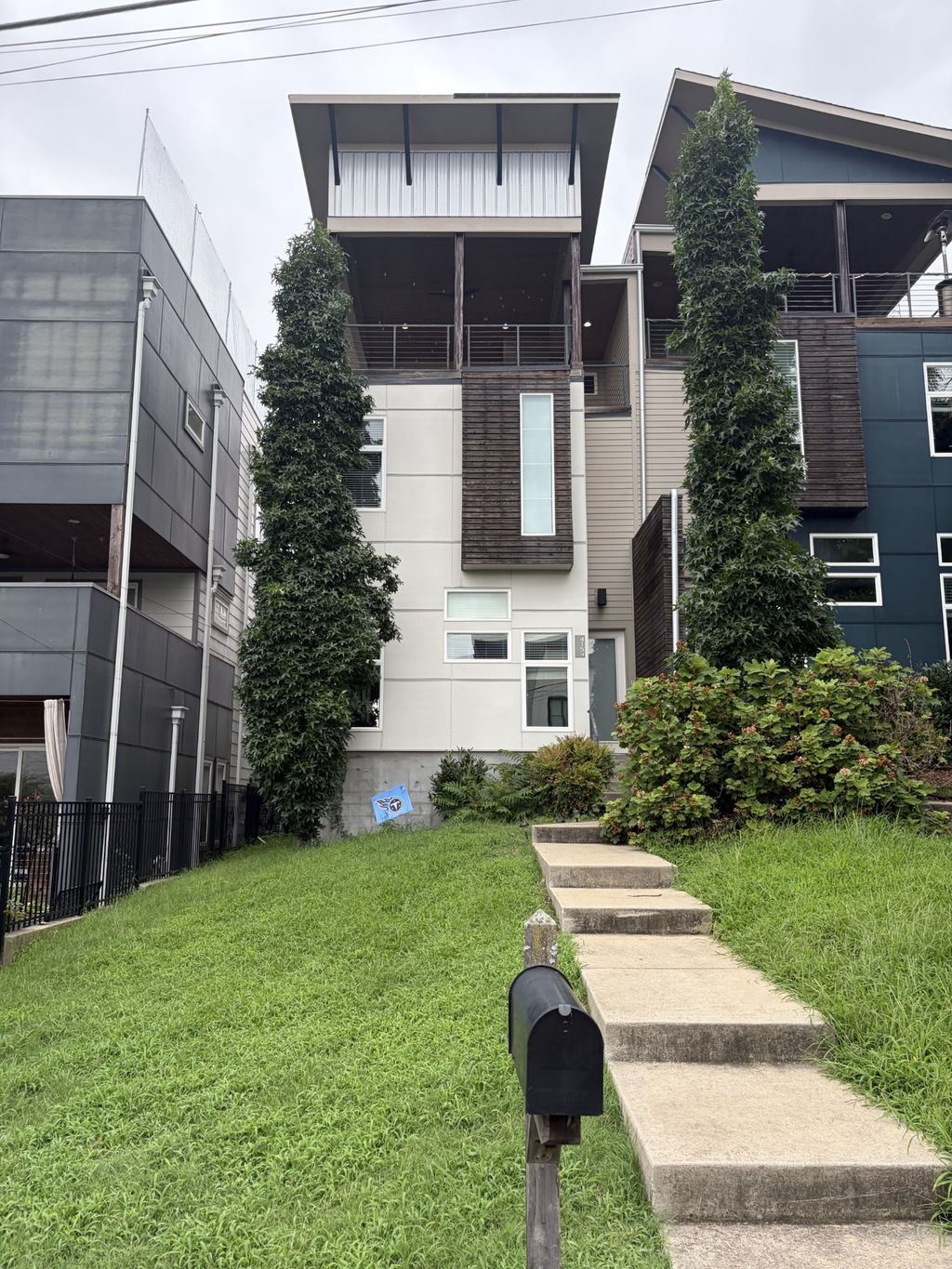 415 36th Ave N, Nashville