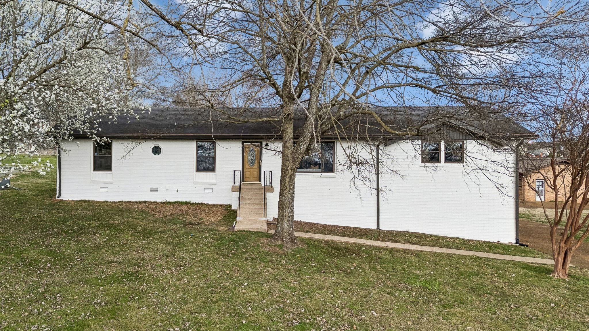 Photo of Listing #3546637