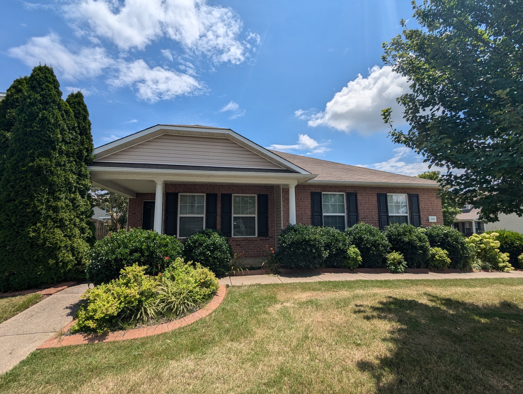 Photo of Listing #3547001