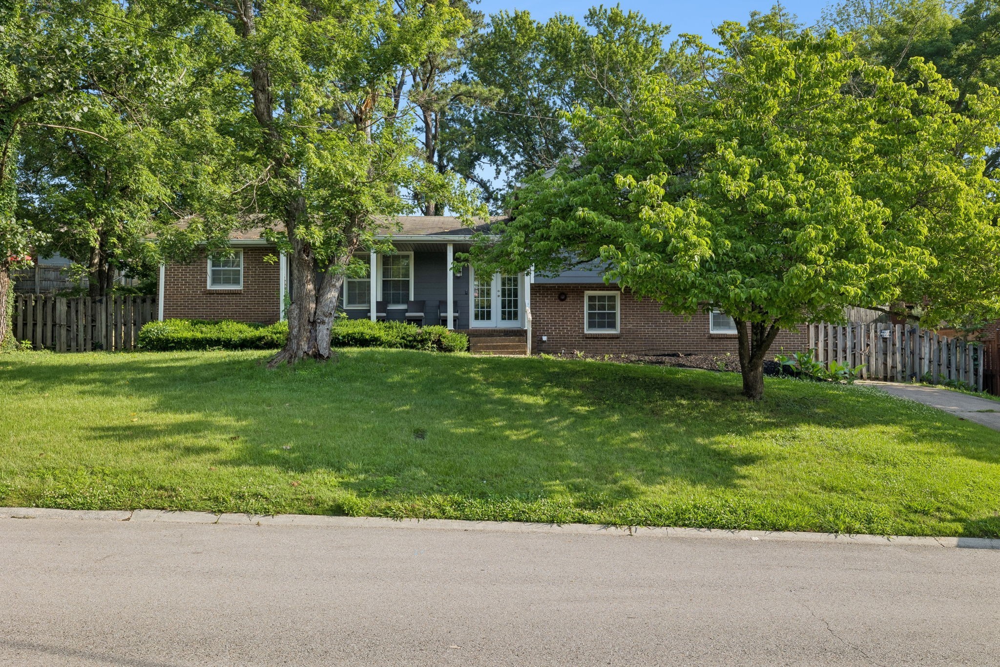 Photo of Listing #3547074