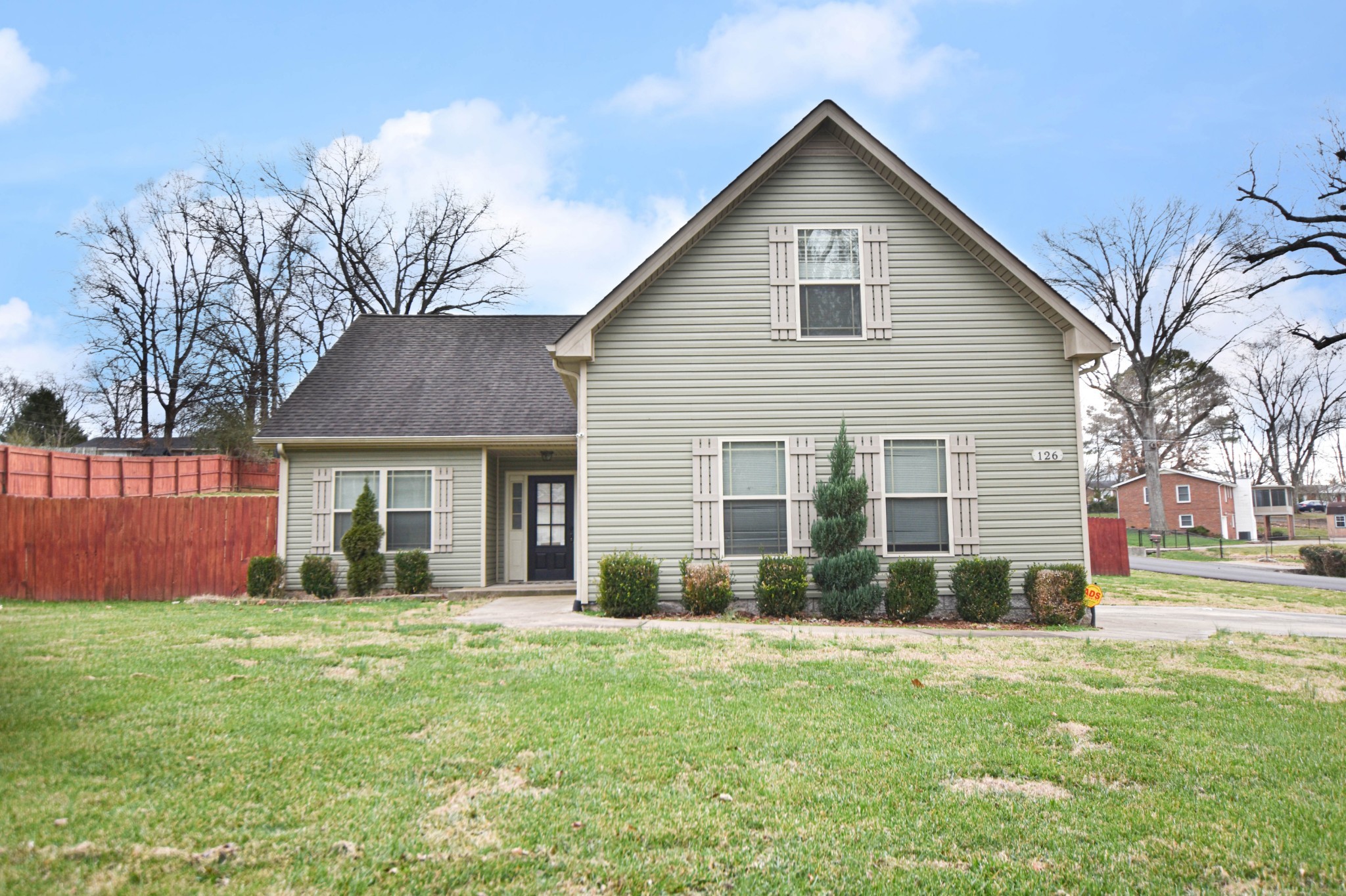 Photo of Listing #3592141