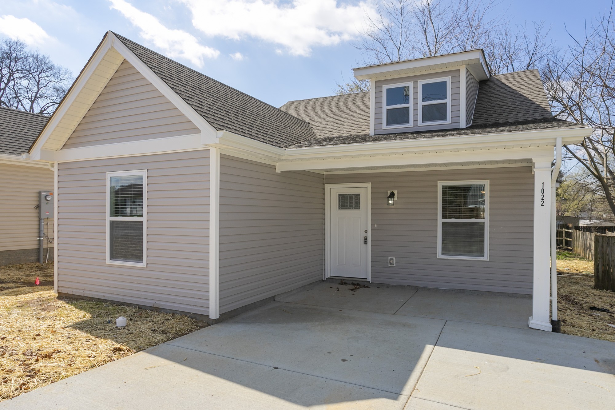 Photo of Listing #3592180