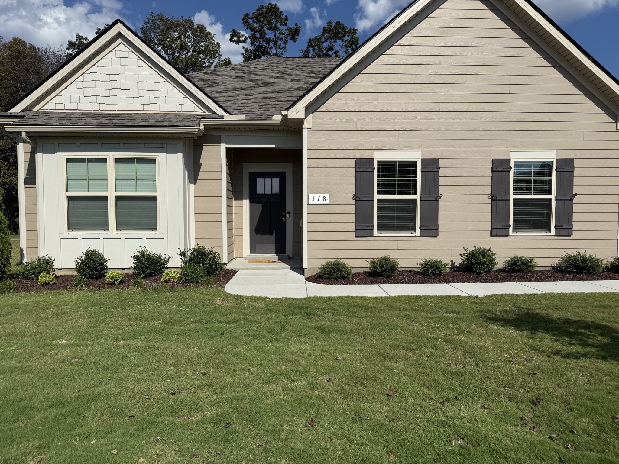 Photo of Listing #3592578