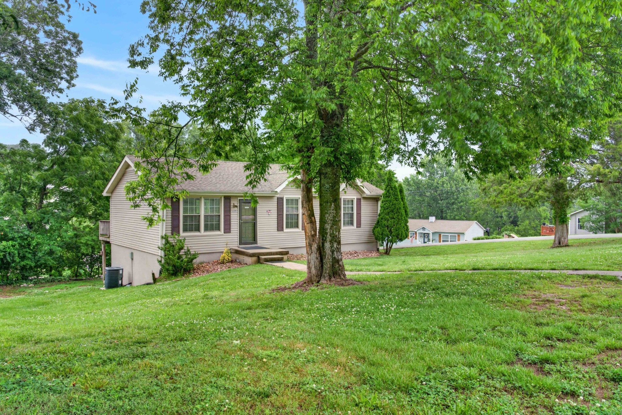 Photo of Listing #3594245