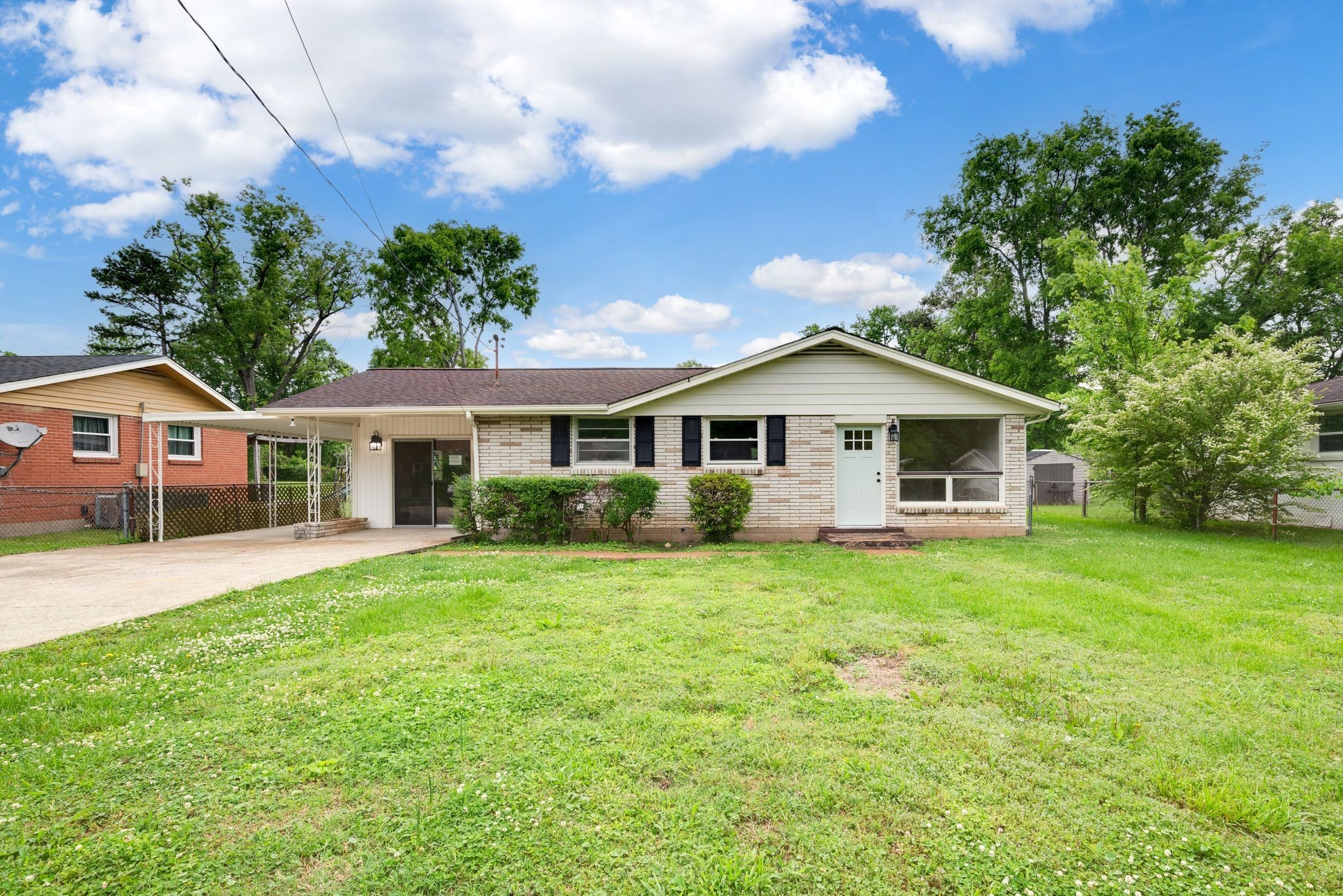 Photo of Listing #3596405