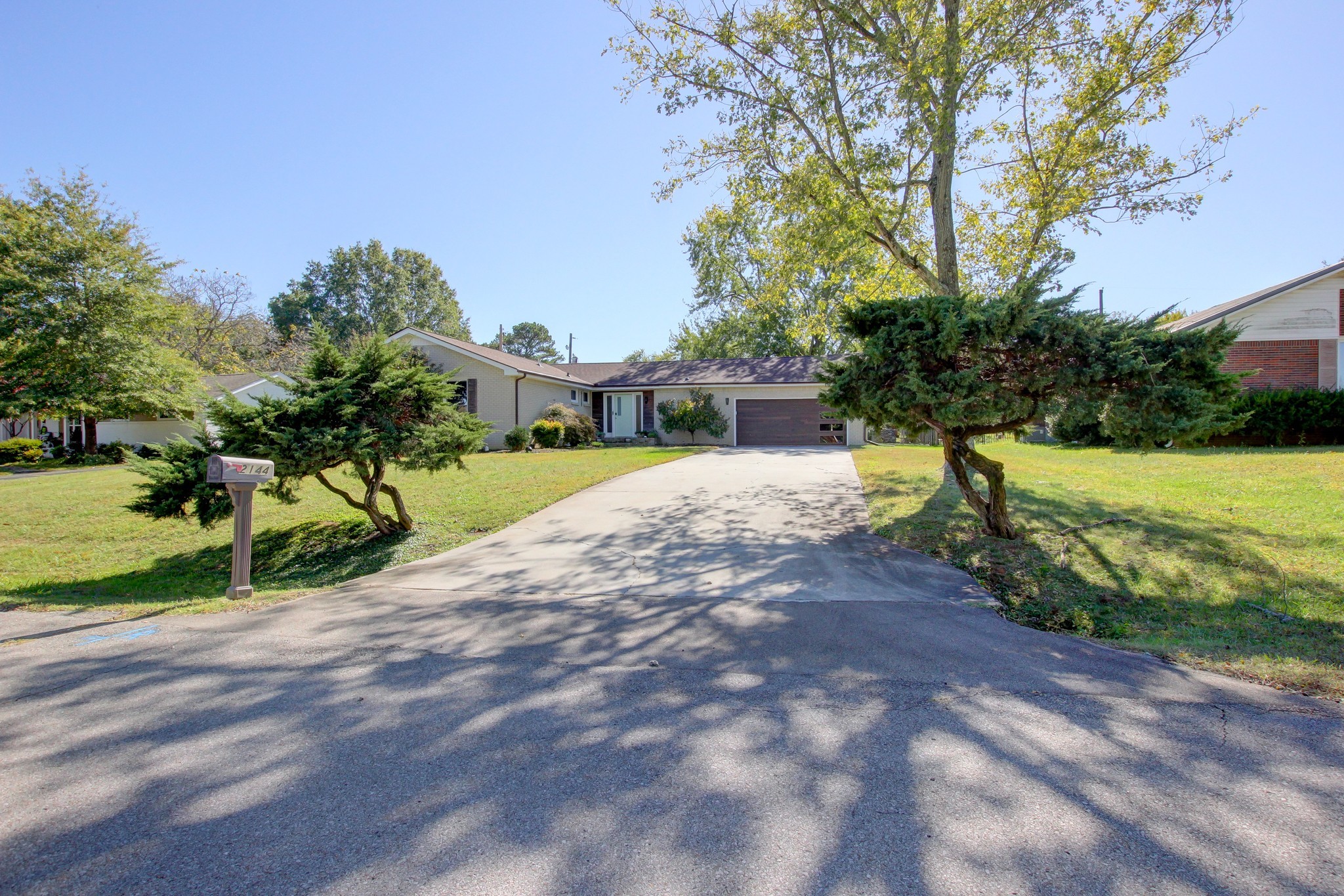 Photo of Listing #3596894
