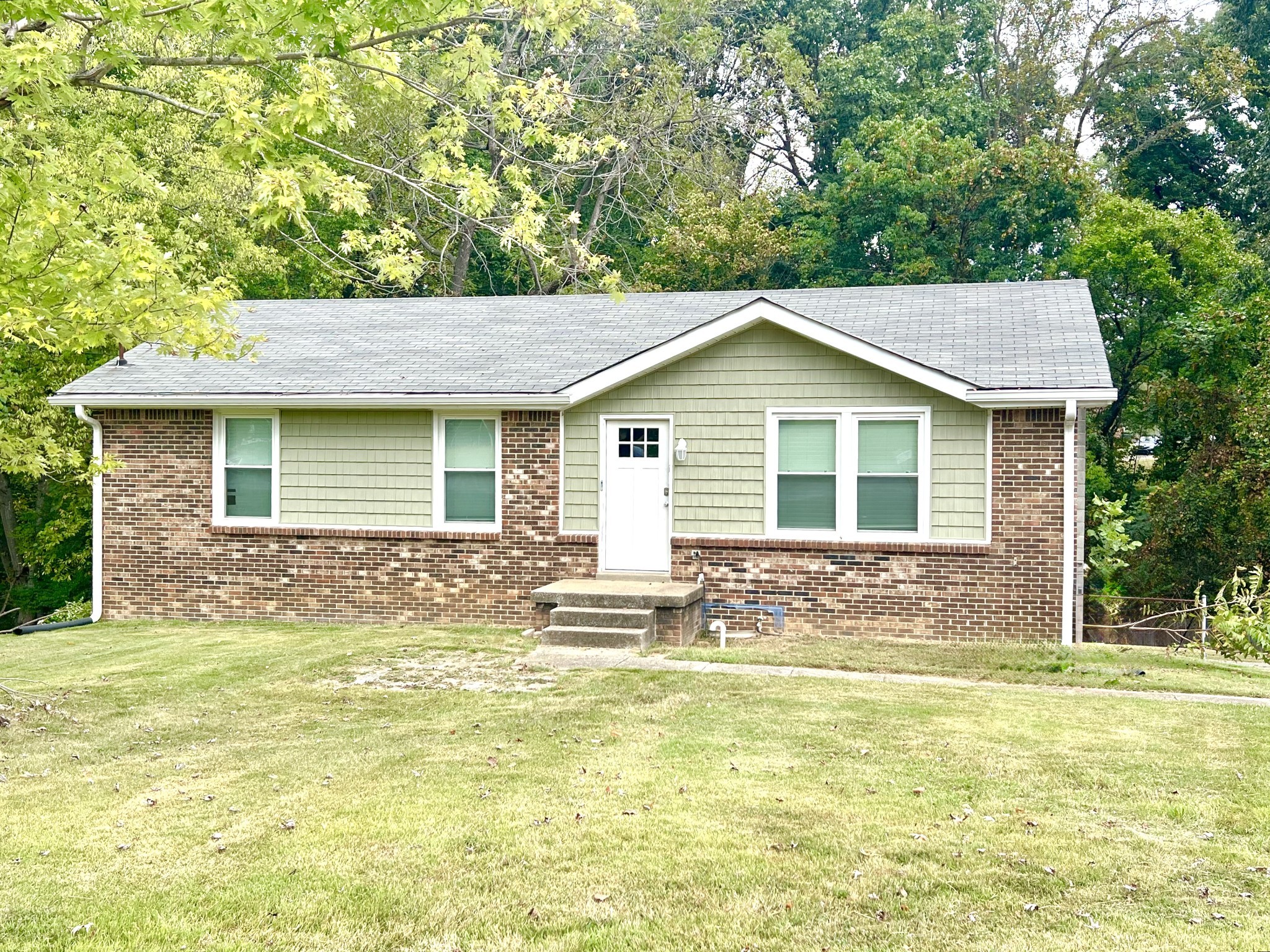 Photo of Listing #3598909