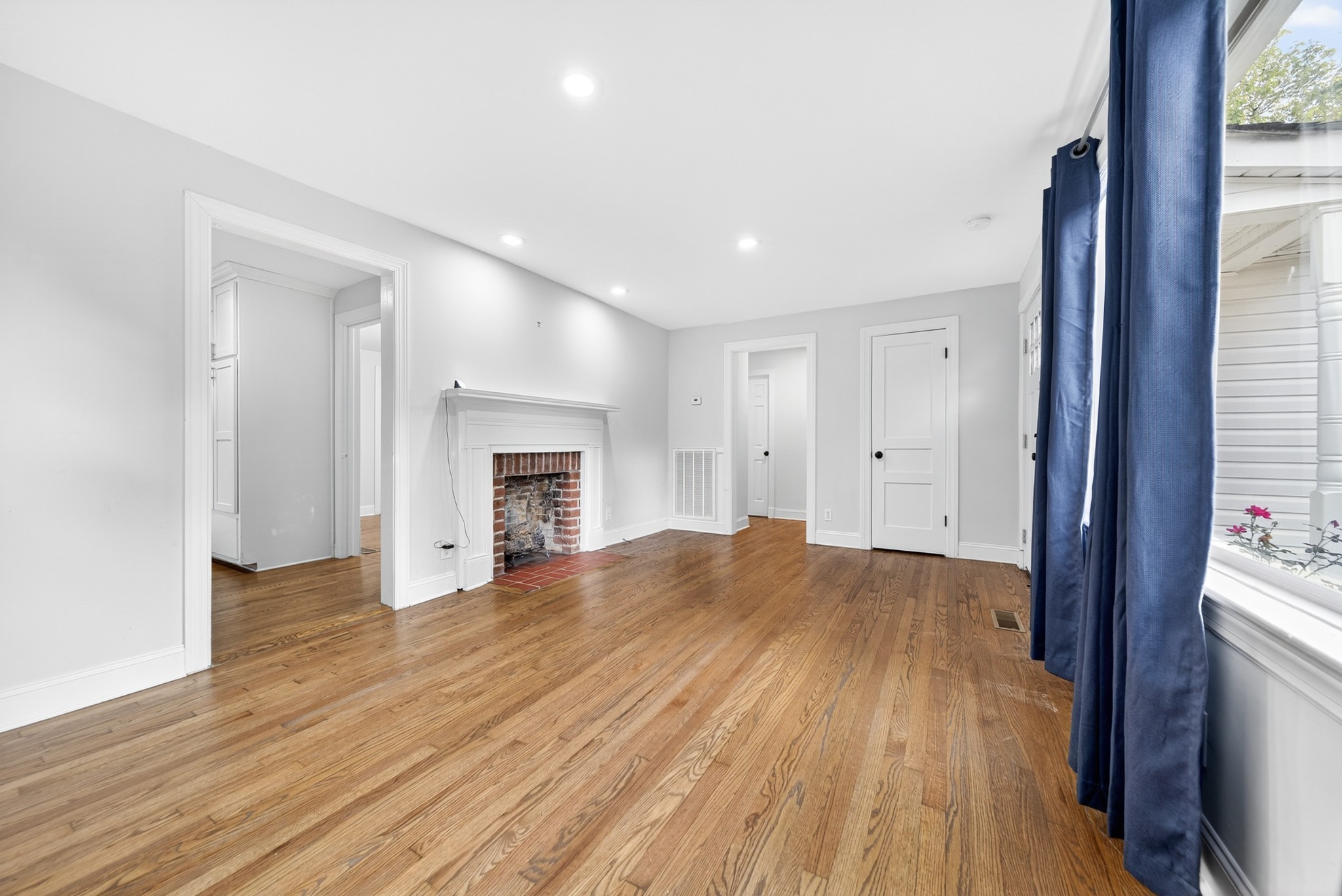 Gallatin Real Estate - Residential Lease for sale